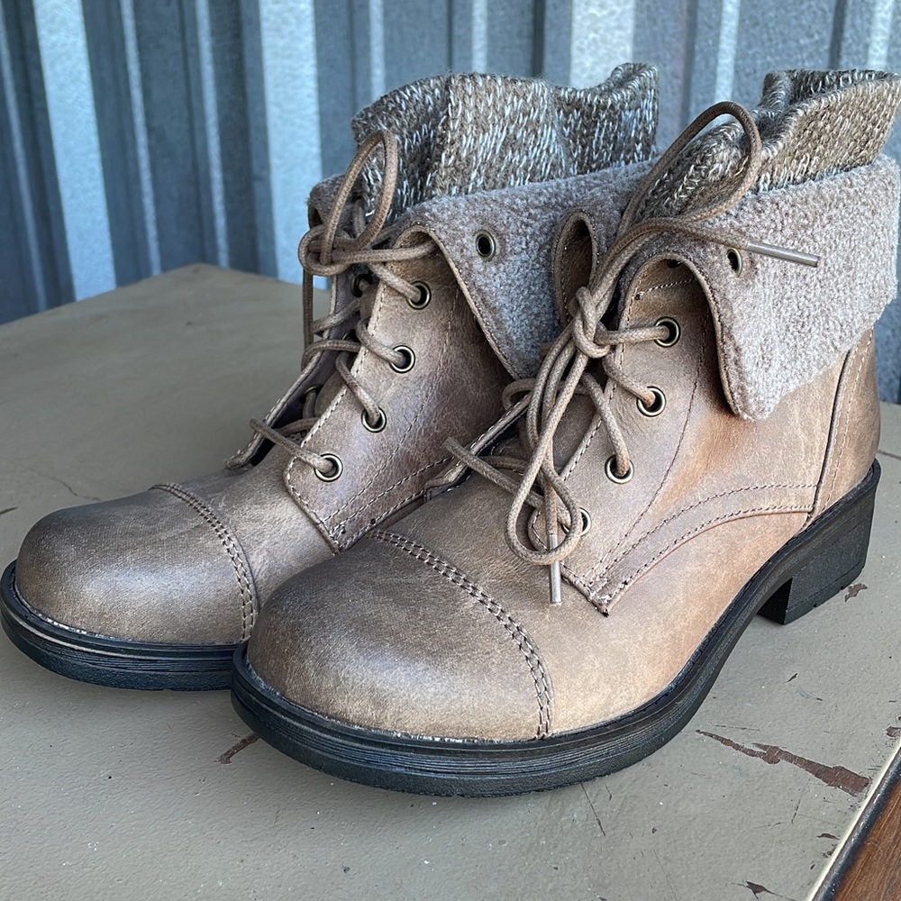 Women’s boots